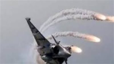 سلاح الجو الليبي يشن غارة جوية على مقر تابع لمجلس شورى درنة 