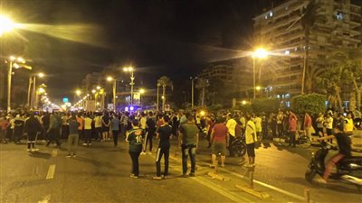 مشجعو المصري يصلون أمام ديوان عام مديرية أمن بورسعيد