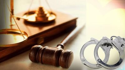 تأجيل محاكمة 21 متهما باقتحام قسم شرطة مدينة نصر لـ 13 أغسطس 