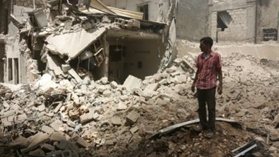 11 قتيلا من بينهم ثلاثة أطفال في غارات على شمال غرب سوريا