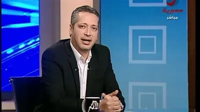 تامر أمين مناشدًا المصريين بدعم 