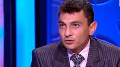 خبير اقتصادي: خفض قيمة الجنيه يقتل المواطن