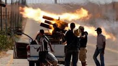 إصابة 9 مدنيين بينهم 3 مصريين جراء سقوط قذيفة ببنغازي شرق ليبيا