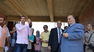 محافظ الدقهلية يحيل مسؤولى الأمن الصناعي ومجزر شربين للشؤون القانونية 