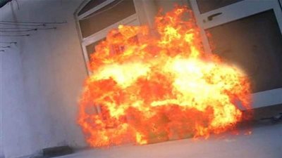 حريق هائل يلتهم عقار بالدقي ( صور )