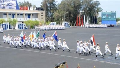 مدير الكلية البحرية: تطور كبير بمنظومة العمل لتتناسب مع تحديث الأسطول  ‎ 