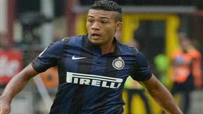 روما يقترب من ضم خوان خيسوس 