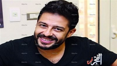 حقيقة عودة محمد حماقي لطليقته! (صورة)