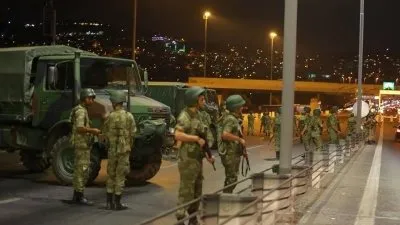 اعتقال قائد عسكري له صلة بالانقلاب في تركيا 