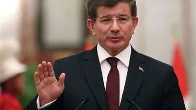 أحمد داوود أوغلو: المحاولة الانقلابية فشلت