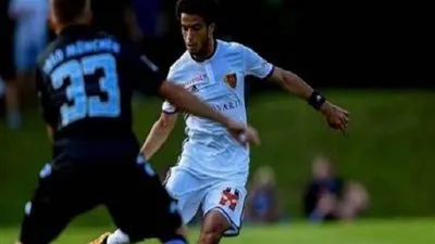 عمر جابر يشارك في خسارة بازل الودية أمام موناكو