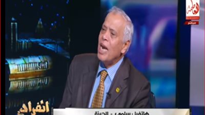 متصلة تهاجم اللواء حمدى بخيت.. والأخير يرد: 