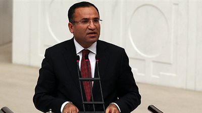 وزير العدل التركي: اعتقال 6 آلاف شخص لهم علاقة بمحاولة الانقلاب