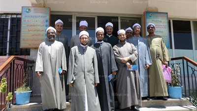 وفد من وزارة الأوقاف بقنا للتوعية بالترشيد بشركة المياه (صور)