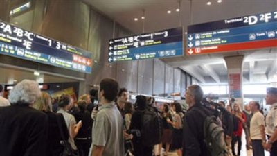 عاجل.. إخلاء مبنى في مطار شارل ديجول بسبب حقيبة مشبوهة