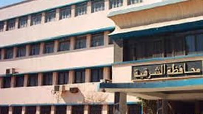 محافظ الشرقية يوبخ رئيس حى ثان بسبب تخاذله