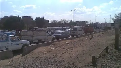 إعادة حركة الطريق الزراعي إثر انقلاب سيارة نقل بالقليوبية