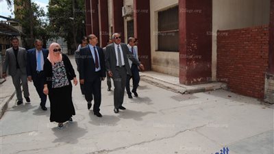 رئيس جامعة المنصورة: صيانة مبنى آداب القديم لاستقبال رياض الأطفال وفنون جميلة (صور)