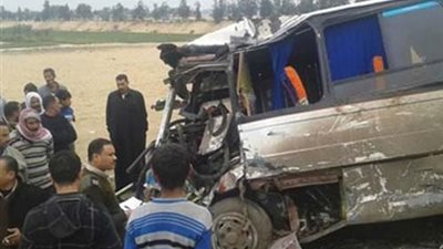 مصرع شخصين وإصابة 4 آخرين في حادث تصادم بالطريق الساحلي 