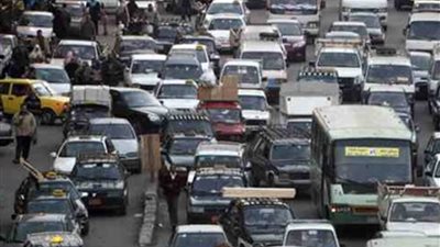 توقف حركة المرور بمحور صلاح سالم بسبب حادث تصادم