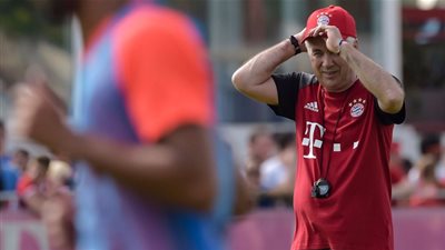 أنشيلوتي: بايرن ميونيخ لا يحتاج للاعبين جدد   