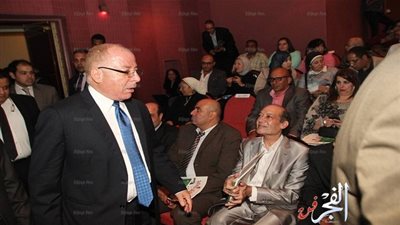وزير الثقافة ونجوم الفن في افتتاح المهرجان القومي للمسرح.. (صور)