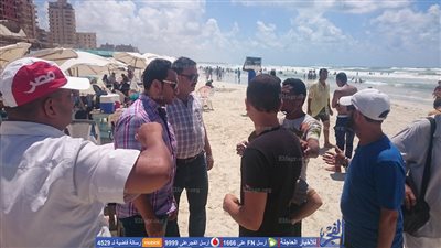 السياحة والمصايف بالإسكندرية تحرر العديد من المخالفات في شواطئ العجمي (صور)