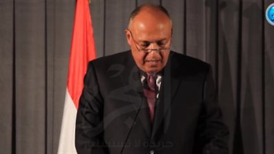 لحظة إعلان وزير الخارجية تأييد إفريقيا لمشيرة خطاب كمدير عام اليونسكو