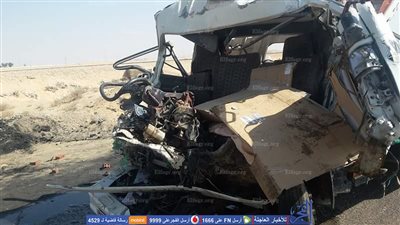 مصرع شخص وإصابة اثنين بحادث تصادم سيارة نقل بطريق 