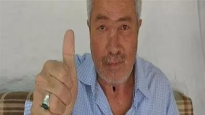 رجل تغلب علي 3 أنواع من السرطان خلال 7 أشهر