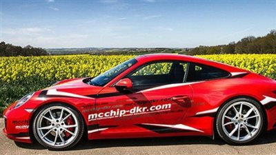 MCCHIP-DKR تضع بصمتها على بورشه 911 كاريرا إس