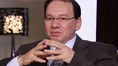 خبير أمنى: وائل قنديل باع مصر علشان الدولار