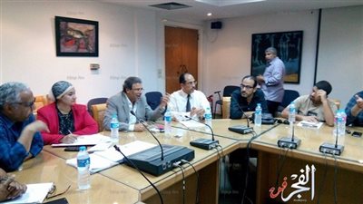 بالإجماع.. أعضاء لجنة السينما يرفضون استقالة خالد يوسف