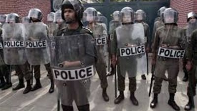 القبض على 10 عناصر من خلية إرهابية شرق إيران 