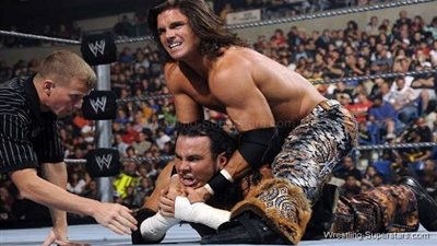 من أرشيف يوتيوب..جيف هاردي vs جون سينا 