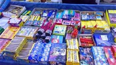 ضبط ١٠ آلاف صاروخ ألعاب نارية مجهولة المصدر في القليوبية