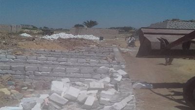 إزالة 8 حالات تعدي على الأراضي الزراعية في 