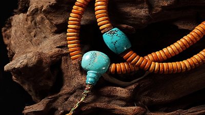 10 اكسسوارات يجب أن تكون في خزانتك