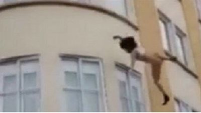  امرأة في كوريا الجنوبية ألقت أطفالها الثلاثة من نافذة منزلها المحترق  