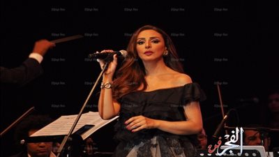 أنغام تبدع فى حفل على هامش معرض 