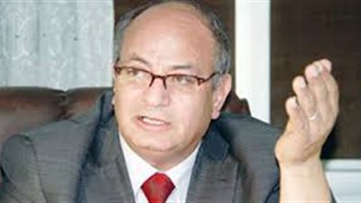 جمال شقرا: الملك فاروق تحول إلى وحش كاسر وداس على الدستور