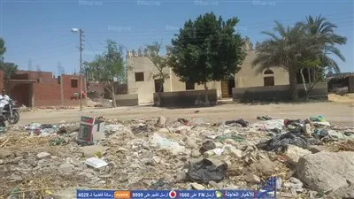 القمامة تحاصر قرى فايد بالإسماعيلية .. (صور)