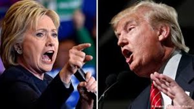 أستاذ اجتماع سياسي: 