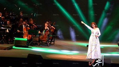 ماجدة الرومي تغني الحب والوطن في 