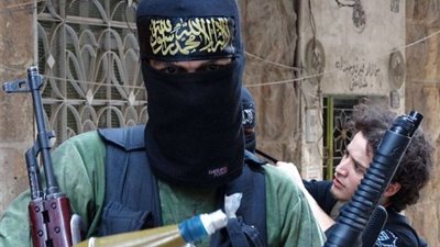 داعش يتجاهل مهلة قوات سورية الديمقراطية ويشتبك مع الأكراد في منبج