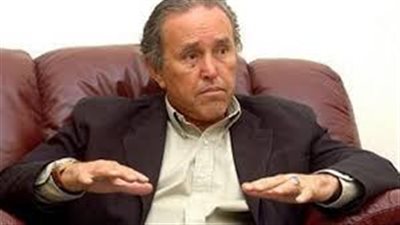 خبير اقتصادي يعترف على الهواء: 