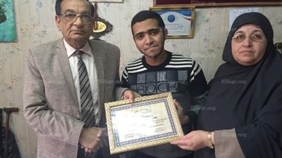 أول الثانوية مكرر: لم أشعر بنفسي من فرط السعادة.. وهذا ما أغضبني (صور)