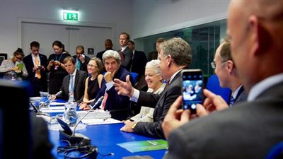 كيري: المكيفات بنفس خطورة داعش