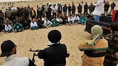 توقيف 235 مهاجرا غير شرعي بمدينة زليتن الليبية ونقلهم إلى مصراتة 