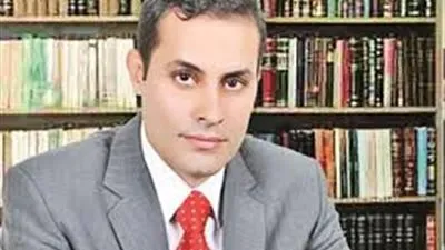 نائب برلماني: أرفض إلغاء خانة الديانة.. والأمية وراء الفتن الطائفية